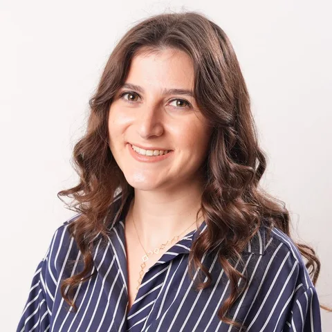 Stephanie Azar